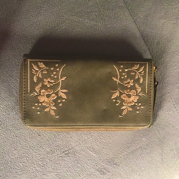 Olive Green, Floral Wallet - Picture 2 of 5
